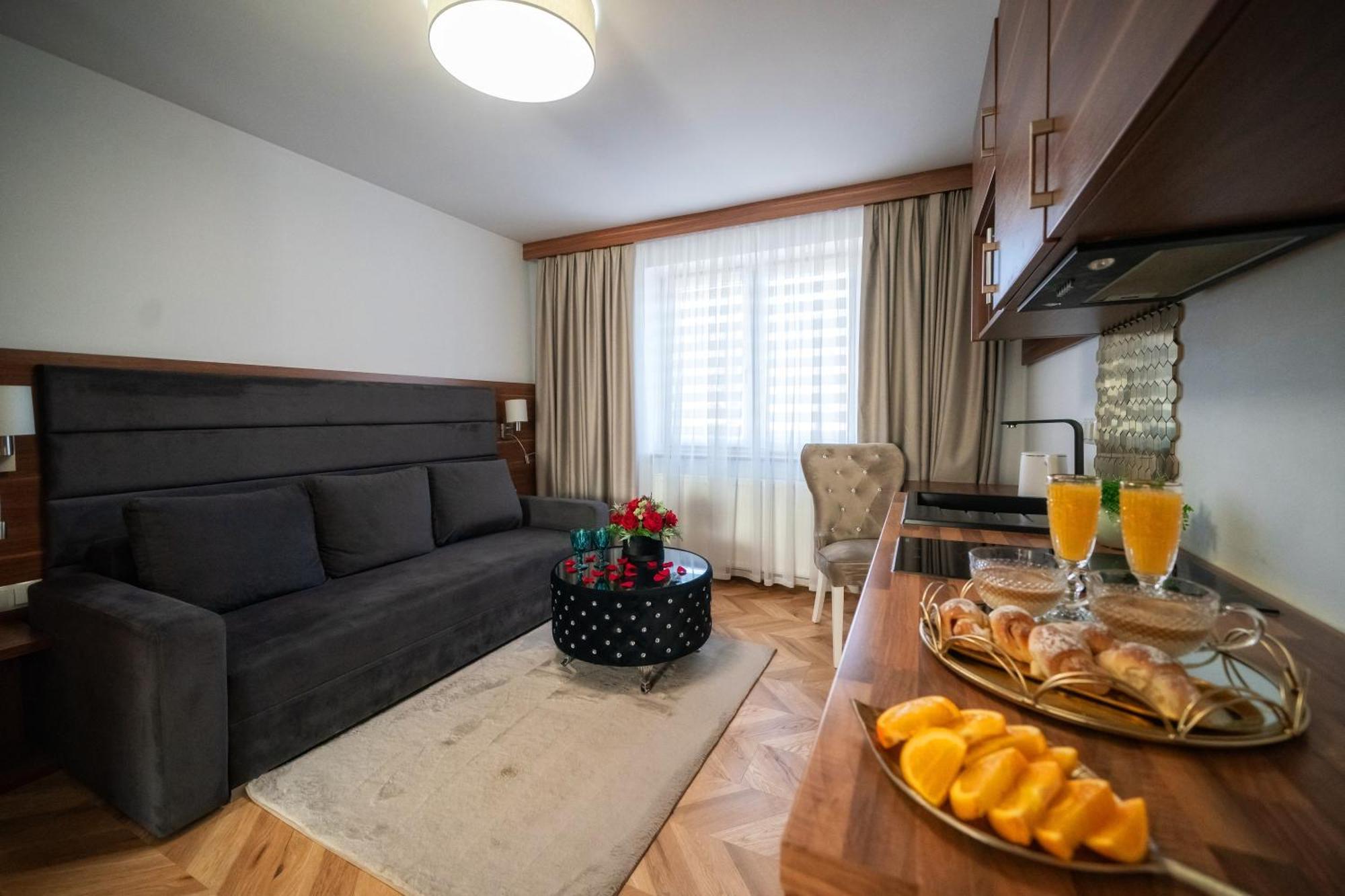 פורונין Gorski Resort Lux Apartments Jacuzzi & Sauna מראה חיצוני תמונה